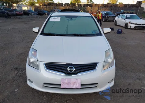2010 Nissan Sentra 2.0Sl из США, поврежденный, VIN 3N1AB6AP3AL682067
